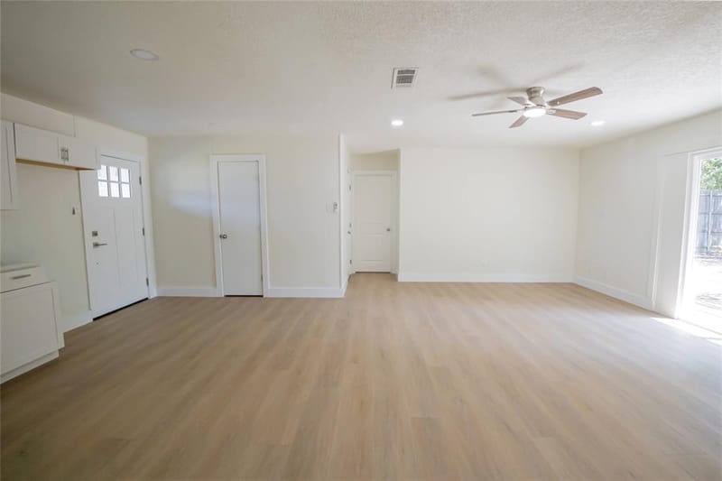224 Southway Drive, Everman TX 76140 - Photo 7