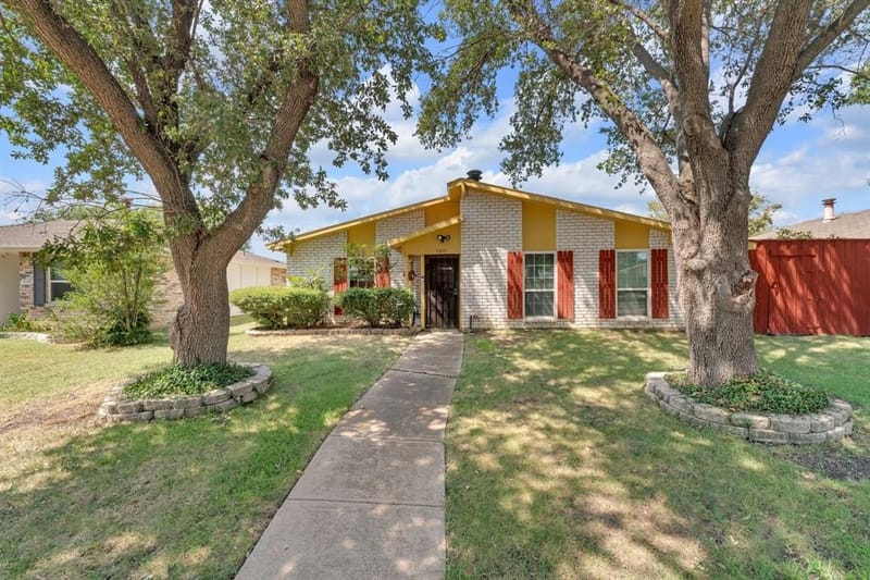 5013 Shannon Drive, The Colony TX 75056