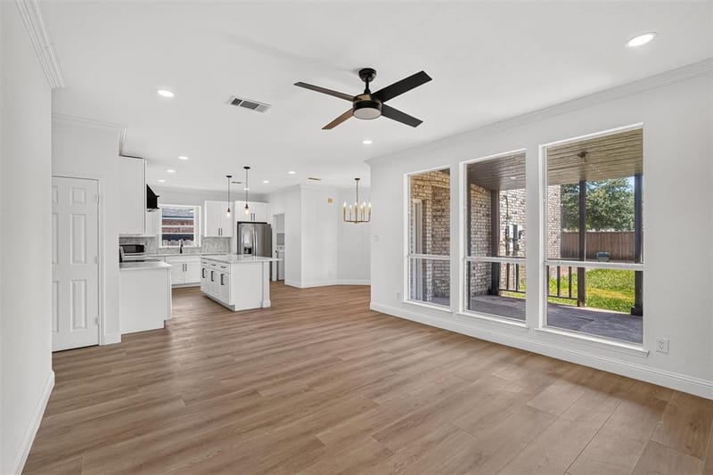 3402 Seabreeze Drive, Rowlett TX 75088 - Photo 6