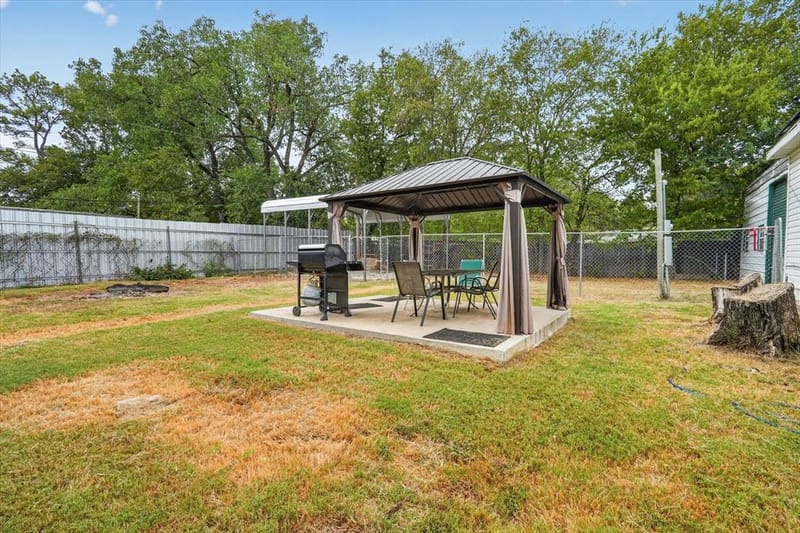 2032 Dorothy Drive, Burleson TX 76028 - Photo 38
