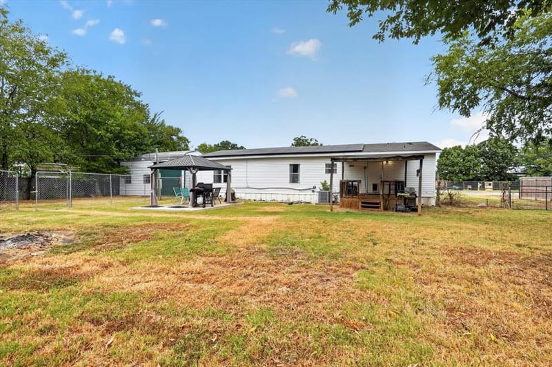 2032 Dorothy Drive, Burleson TX 76028 - Photo 35