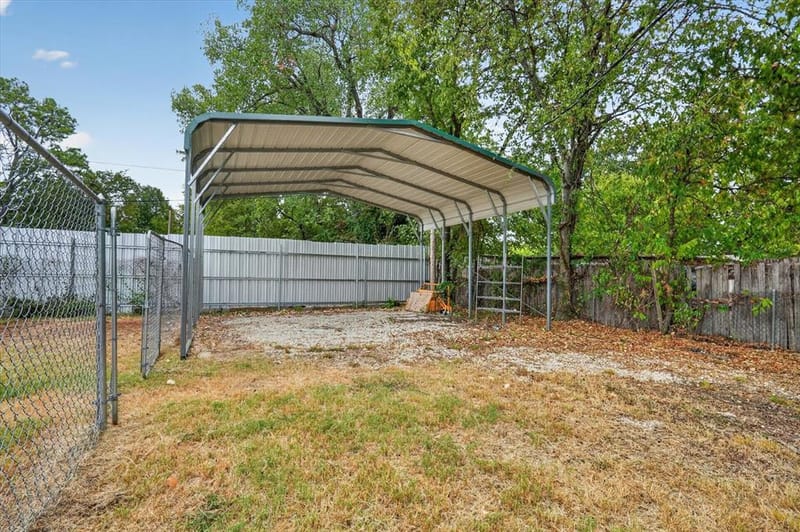 2032 Dorothy Drive, Burleson TX 76028 - Photo 29