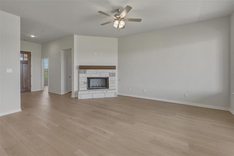 136 Hillview Trail, Decatur TX 76234 - Photo 10