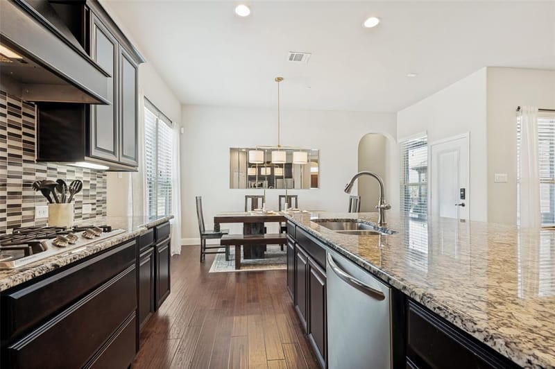 5101 Kentwood Drive, McKinney TX 75070 - Photo 10