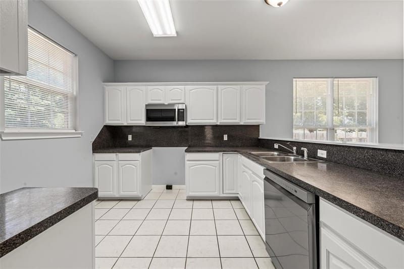 1206 N 15th Street, Waco TX 76707 - Photo 5