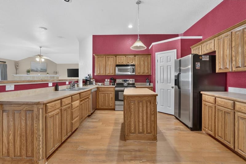 6829 Cheatham Drive, Watauga TX 76148 - Photo 6
