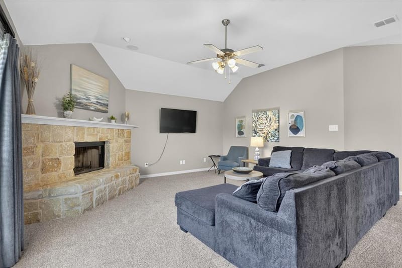 6829 Cheatham Drive, Watauga TX 76148 - Photo 12