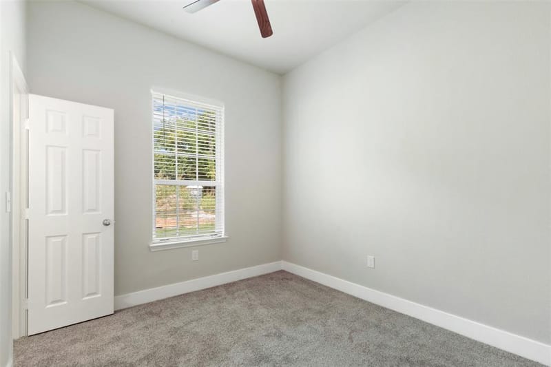 804 S 4th Street, Bonham TX 75418 - Photo 20