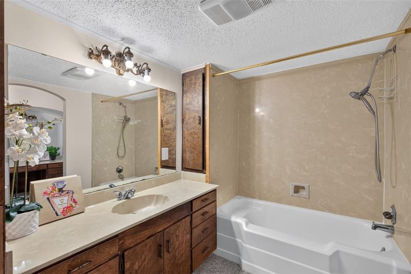 551 Broadmoor Boulevard, Shreveport LA 71105 - Photo 13