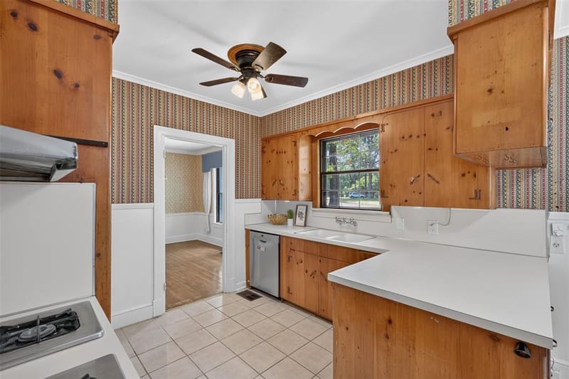 551 Broadmoor Boulevard, Shreveport LA 71105 - Photo 9