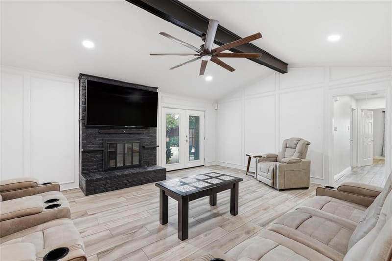 3506 Valley View Lane, Garland TX 75043 - Photo 11