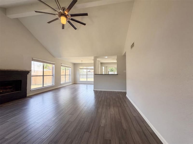 2831 Red Oak Drive, Grand Prairie TX 75052 - Photo 3