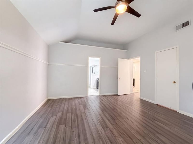 2831 Red Oak Drive, Grand Prairie TX 75052 - Photo 9
