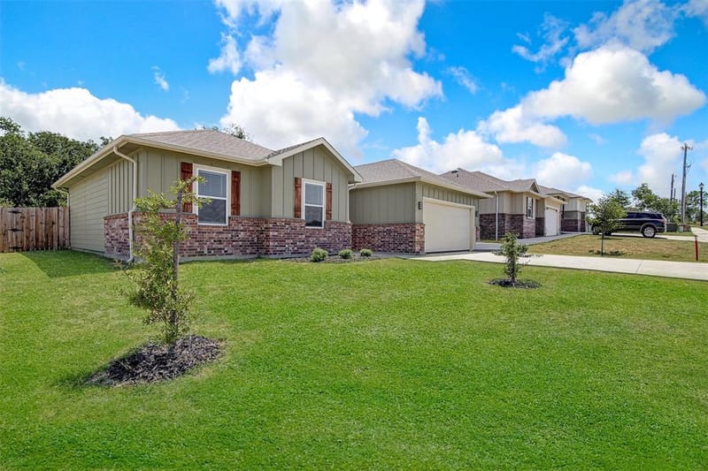 123 Wells, Cleburne TX 76031