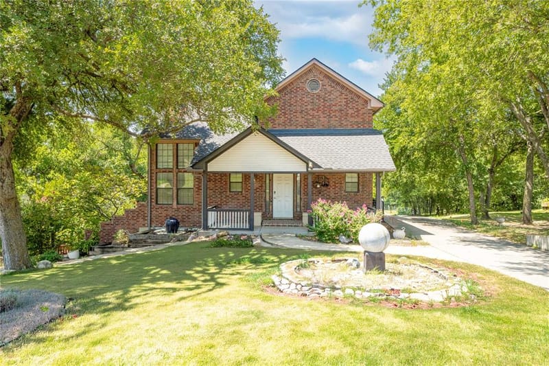 2460 Waterstone Drive, Cedar Hill TX 75104