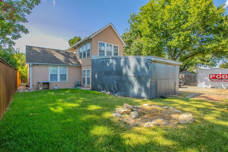 2512 Austin Avenue, Waco TX 76710 - Photo 36