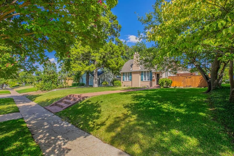 2512 Austin Avenue, Waco TX 76710 - Photo 33