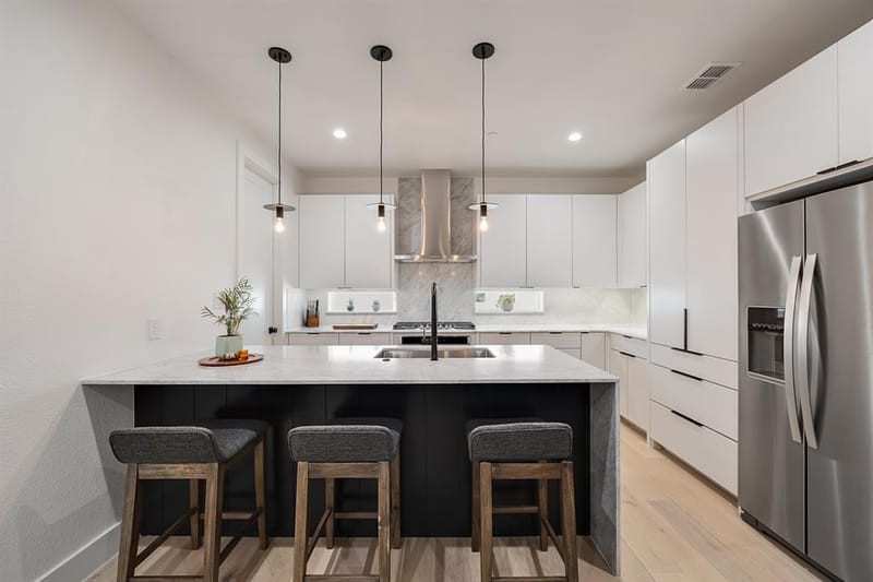 1141 N Madison Avenue # 105, Dallas TX 75208 - Photo 12
