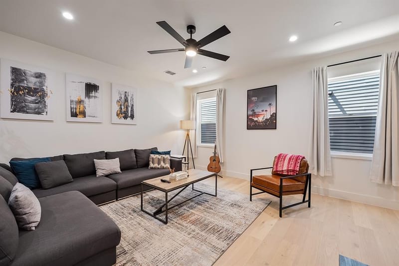1141 N Madison Avenue # 105, Dallas TX 75208 - Photo 9