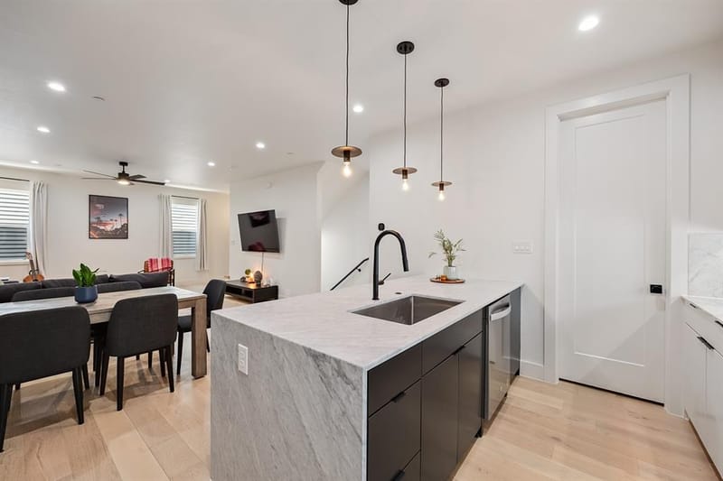 1141 N Madison Avenue # 105, Dallas TX 75208 - Photo 14