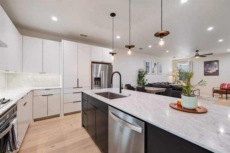 1141 N Madison Avenue # 105, Dallas TX 75208 - Photo 15