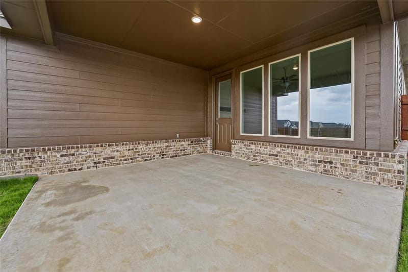 1312 Frio Drive, Springtown TX 76082 - Photo 27