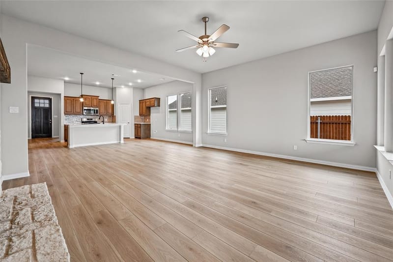1312 Frio Drive, Springtown TX 76082 - Photo 16