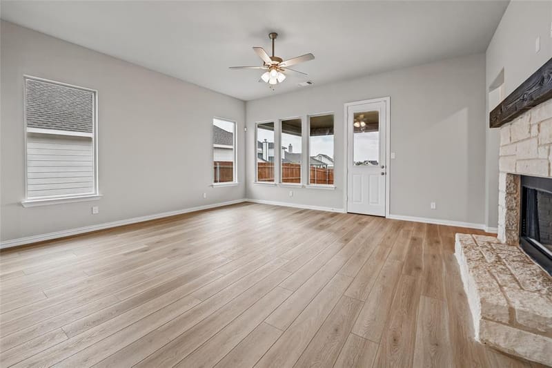 1312 Frio Drive, Springtown TX 76082 - Photo 15