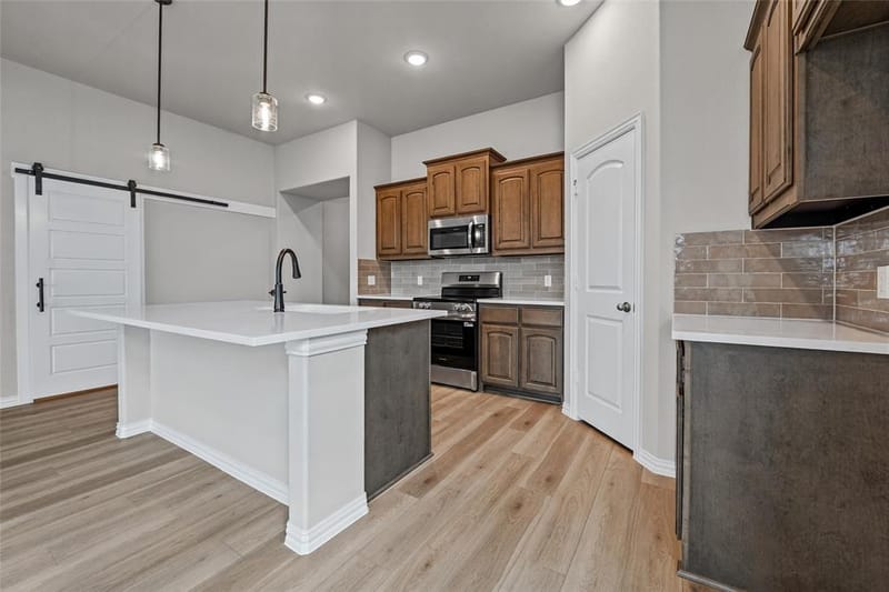 1312 Frio Drive, Springtown TX 76082 - Photo 11