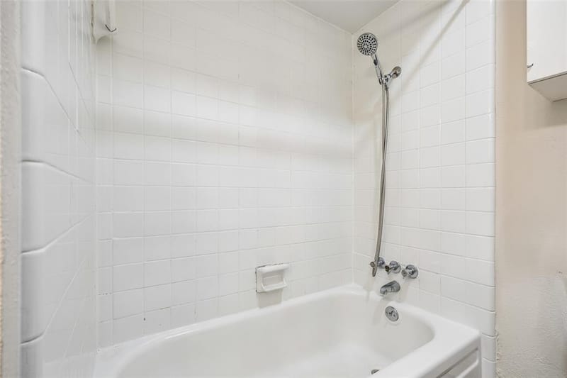 5138 Amesbury Drive # 211, Dallas TX 75206 - Photo 13