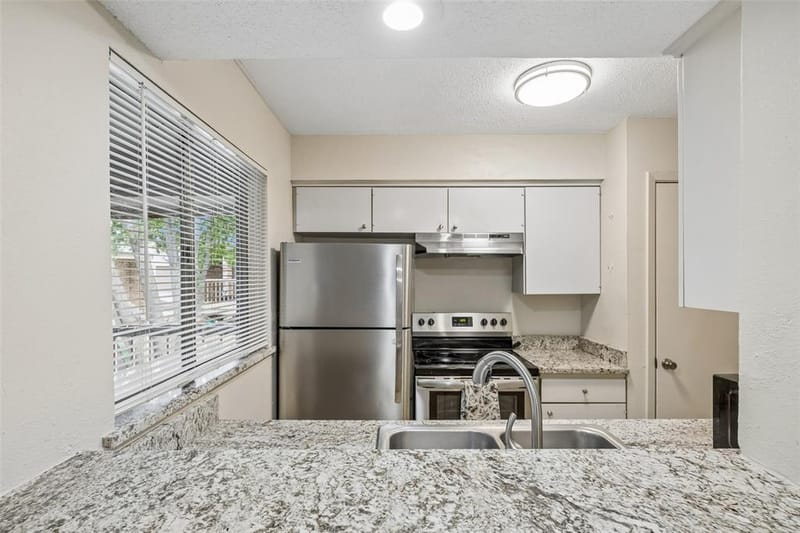 5138 Amesbury Drive # 211, Dallas TX 75206 - Photo 3