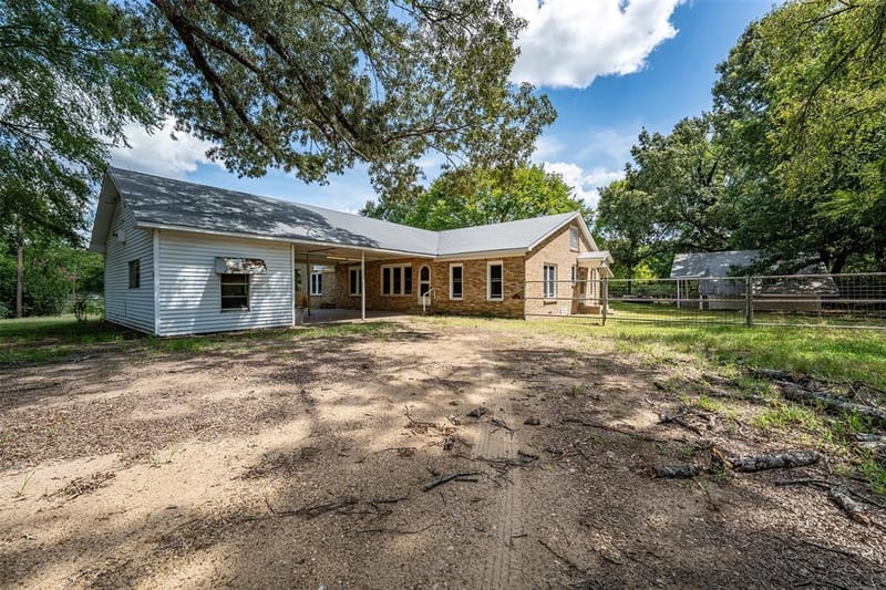 5250 Fm 2494, Athens TX 75751