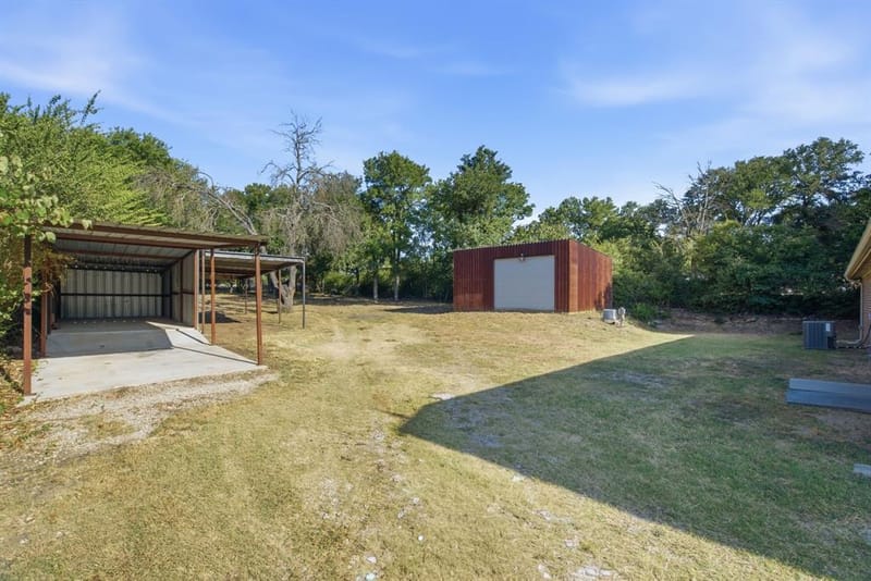 328 Silver Lane, Azle TX 76020 - Photo 34