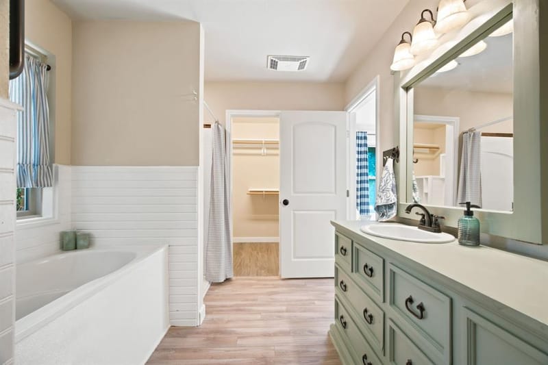 328 Silver Lane, Azle TX 76020 - Photo 19