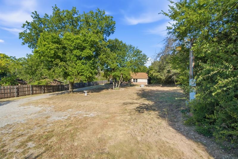 328 Silver Lane, Azle TX 76020 - Photo 29