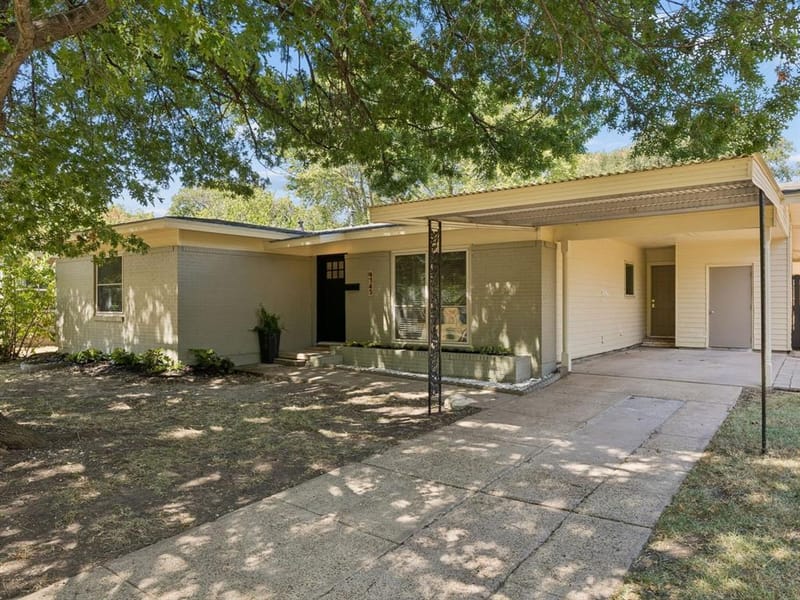 9745 Ash Creek Drive, Dallas TX 75228 - Photo 27