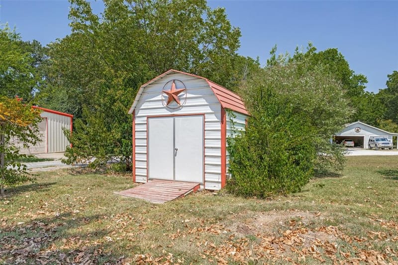 4449 County Road 895, Princeton TX 75407 - Photo 20