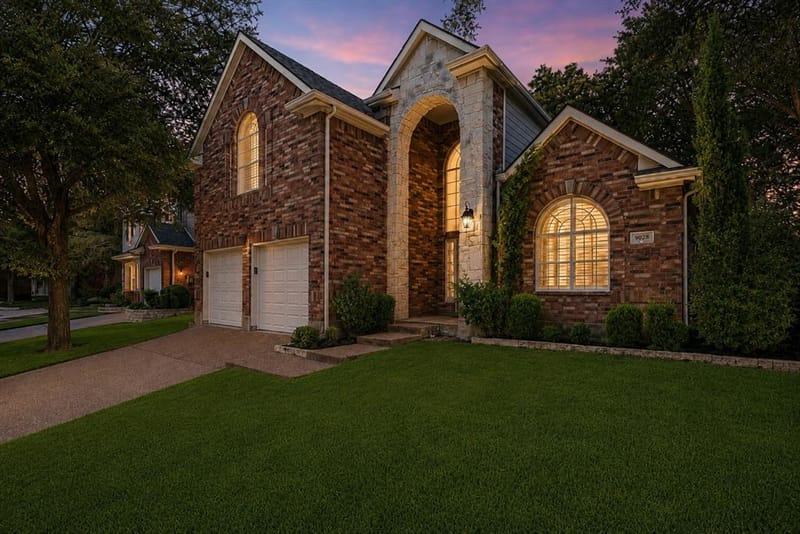 9028 Clearhurst Drive, Dallas TX 75238
