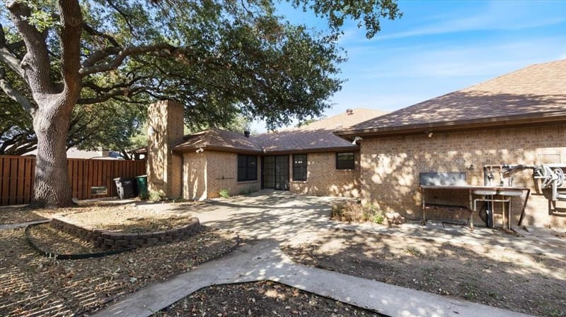 5850 Westhaven Drive, Fort Worth TX 76132 - Photo 6