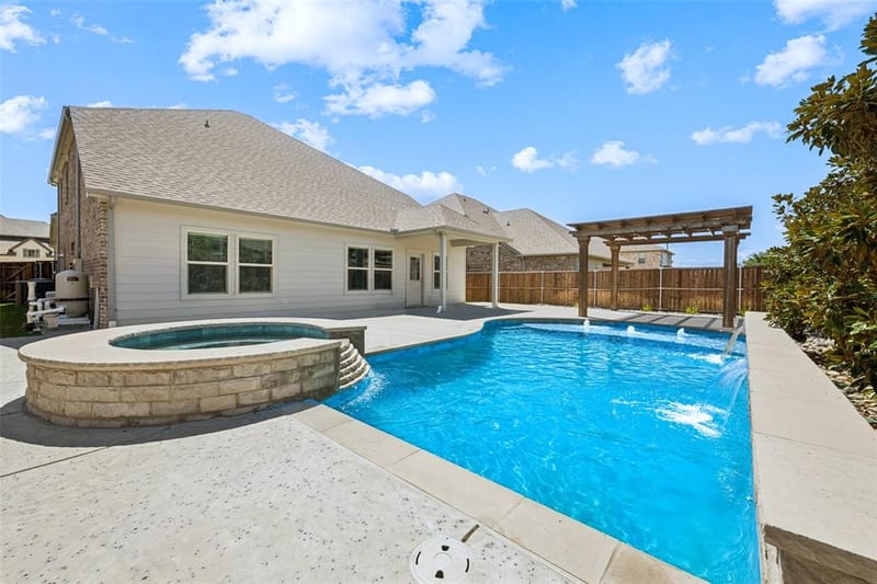 10105 Lakemont Drive, Fort Worth TX 76131 - Photo 35