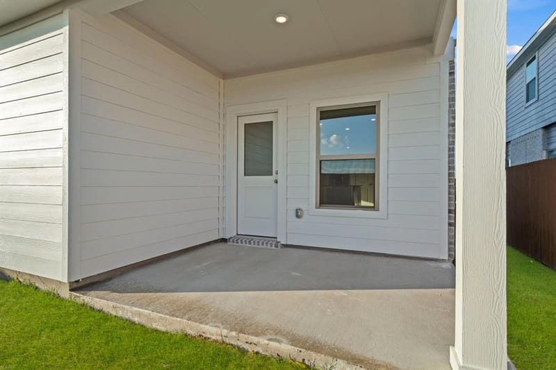3541 Hank Drive, Heartland TX 75114 - Photo 8