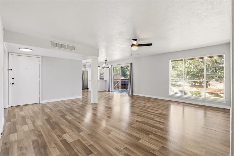 10526 Stone Canyon Road # 201, Dallas TX 75230 - Photo 2