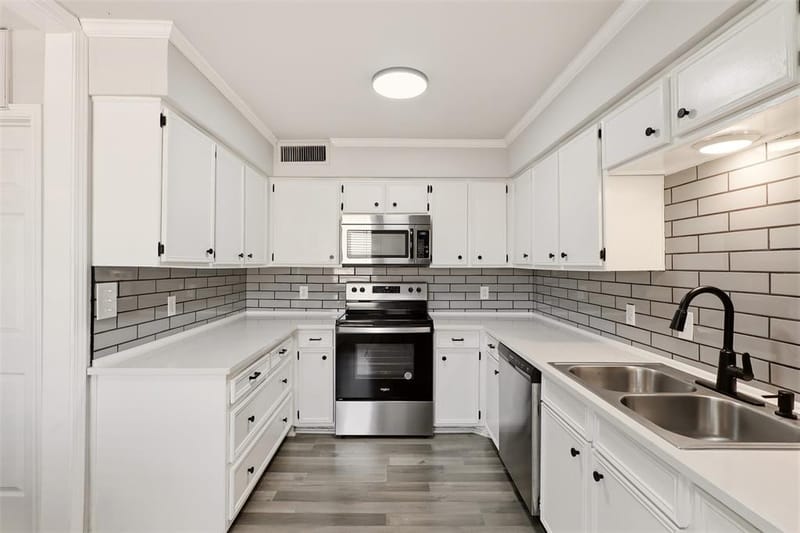 10526 Stone Canyon Road # 201, Dallas TX 75230 - Photo 6