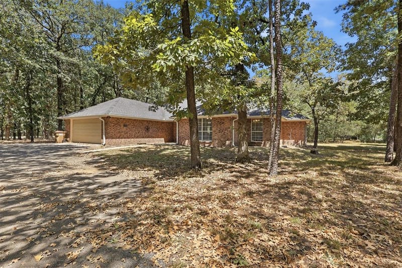 1343 Valleywood Trail, Holly Lake Ranch TX 75765