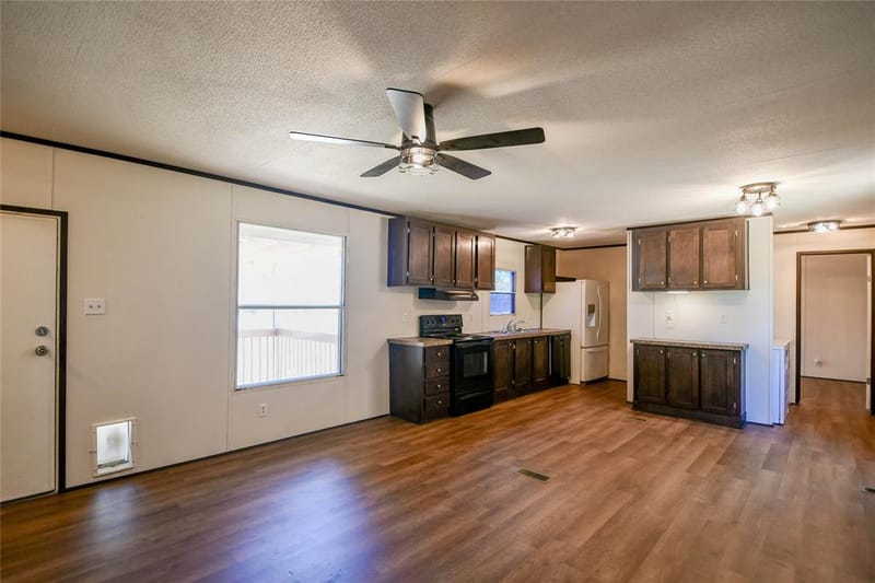 912 Pease River Drive, Granbury TX 76048 - Photo 12