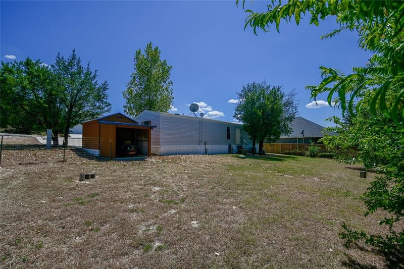 912 Pease River Drive, Granbury TX 76048 - Photo 34