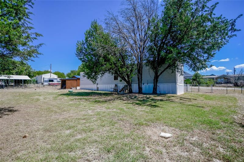 912 Pease River Drive, Granbury TX 76048 - Photo 35