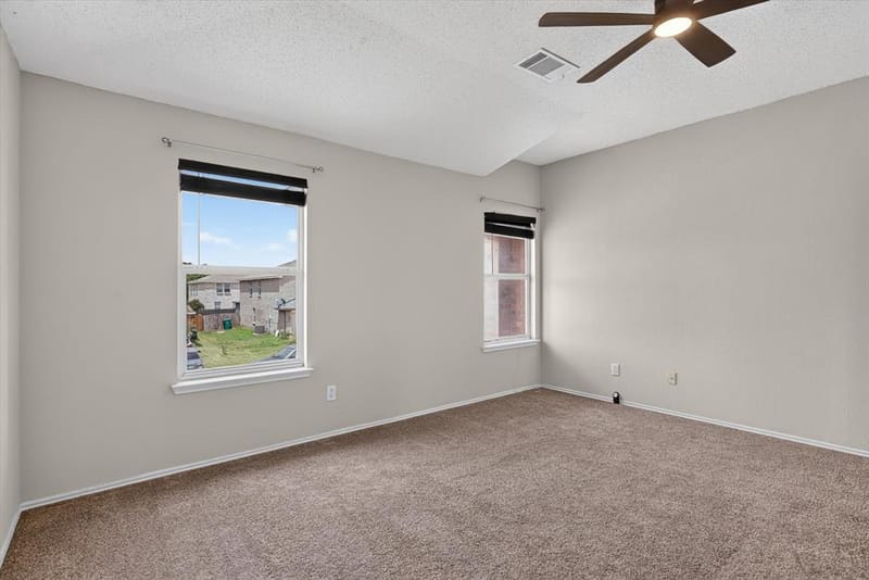 2427 Arroyo Springs Drive, Grand Prairie TX 75052 - Photo 26