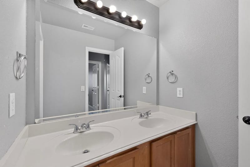 3622 Hershal Drive, Midlothian TX 76065 - Photo 20