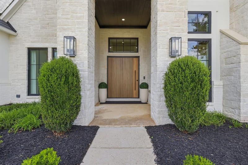 4500 Saddlewood Drive, Flower Mound TX 75028 - Photo 2
